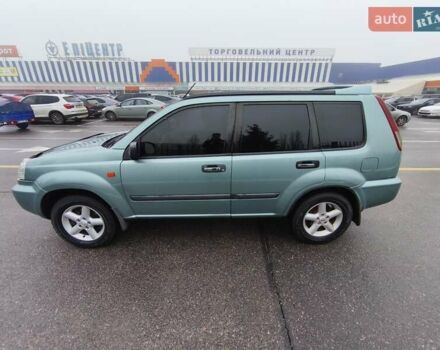 Зелений Ніссан ІксТрейл, об'ємом двигуна 2.18 л та пробігом 372 тис. км за 6100 $, фото 1 на Automoto.ua