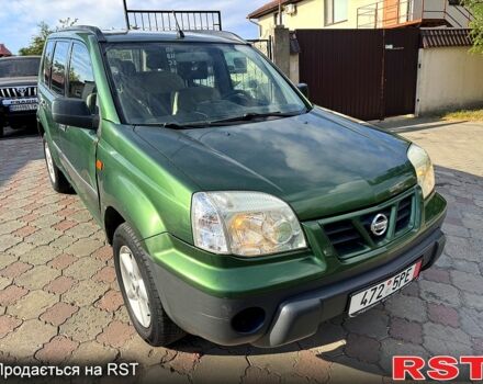 Зеленый Ниссан ИксТрейл, объемом двигателя 2.2 л и пробегом 300 тыс. км за 3199 $, фото 2 на Automoto.ua