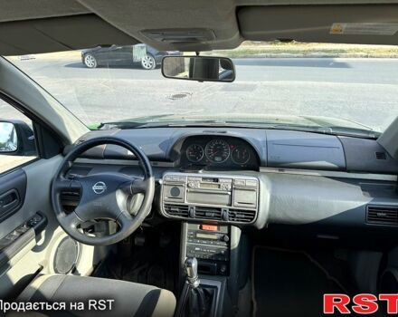 Зеленый Ниссан ИксТрейл, объемом двигателя 2.2 л и пробегом 300 тыс. км за 3199 $, фото 11 на Automoto.ua