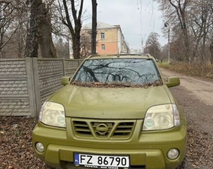 Зеленый Ниссан ИксТрейл, объемом двигателя 2 л и пробегом 280 тыс. км за 1700 $, фото 1 на Automoto.ua