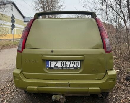 Зеленый Ниссан ИксТрейл, объемом двигателя 2 л и пробегом 280 тыс. км за 1700 $, фото 2 на Automoto.ua