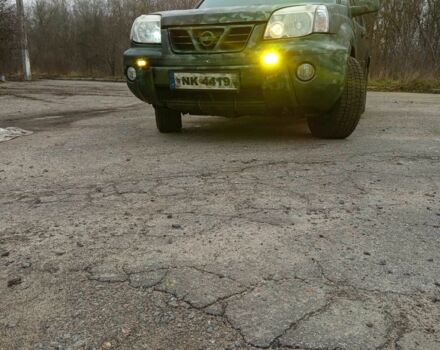 Зеленый Ниссан ИксТрейл, объемом двигателя 2.2 л и пробегом 267 тыс. км за 2951 $, фото 1 на Automoto.ua