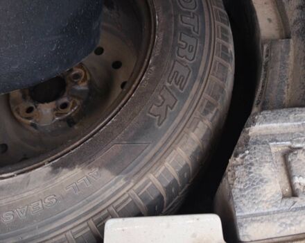 Зеленый Ниссан ИксТрейл, объемом двигателя 2.2 л и пробегом 267 тыс. км за 2951 $, фото 13 на Automoto.ua