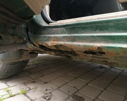 Зеленый Ниссан ИксТрейл, объемом двигателя 2 л и пробегом 350 тыс. км за 4400 $, фото 4 на Automoto.ua