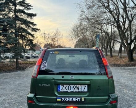 Зеленый Ниссан ИксТрейл, объемом двигателя 2.2 л и пробегом 222 тыс. км за 3350 $, фото 6 на Automoto.ua