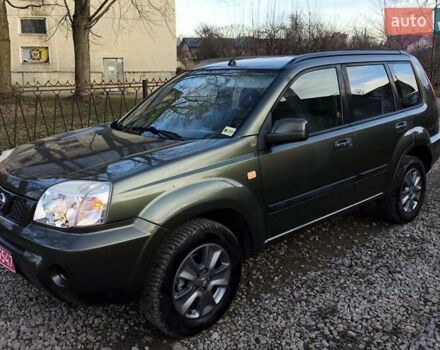 Зеленый Ниссан ИксТрейл, объемом двигателя 2 л и пробегом 145 тыс. км за 7250 $, фото 3 на Automoto.ua