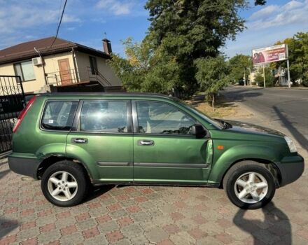 Зеленый Ниссан ИксТрейл, объемом двигателя 2.2 л и пробегом 300 тыс. км за 2999 $, фото 7 на Automoto.ua