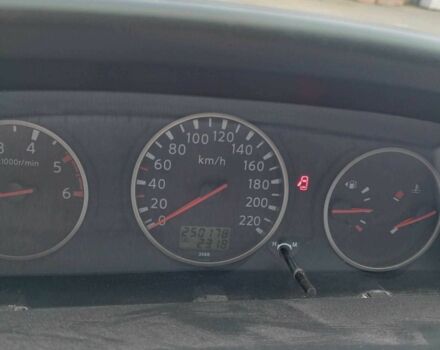 Зеленый Ниссан ИксТрейл, объемом двигателя 2.2 л и пробегом 250 тыс. км за 3900 $, фото 13 на Automoto.ua