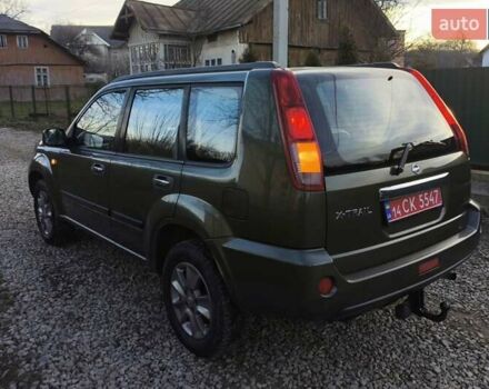 Зеленый Ниссан ИксТрейл, объемом двигателя 2 л и пробегом 145 тыс. км за 7250 $, фото 5 на Automoto.ua