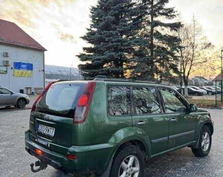 Зеленый Ниссан ИксТрейл, объемом двигателя 2.2 л и пробегом 222 тыс. км за 3350 $, фото 5 на Automoto.ua