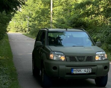 Зелений Ніссан ІксТрейл, об'ємом двигуна 2.2 л та пробігом 400 тис. км за 3000 $, фото 2 на Automoto.ua