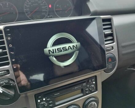 Зеленый Ниссан ИксТрейл, объемом двигателя 2.2 л и пробегом 250 тыс. км за 3900 $, фото 12 на Automoto.ua