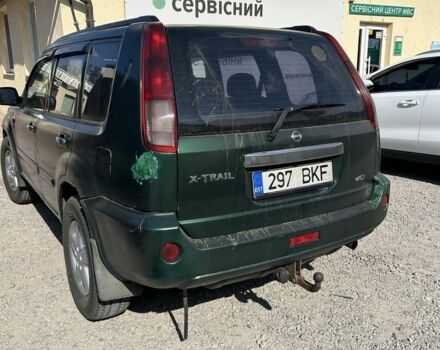 Зелений Ніссан ІксТрейл, об'ємом двигуна 2.2 л та пробігом 248 тис. км за 2800 $, фото 4 на Automoto.ua