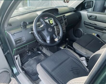 Зеленый Ниссан ИксТрейл, объемом двигателя 0 л и пробегом 265 тыс. км за 2800 $, фото 3 на Automoto.ua