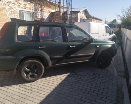 Зеленый Ниссан ИксТрейл, объемом двигателя 2.2 л и пробегом 210 тыс. км за 4200 $, фото 2 на Automoto.ua