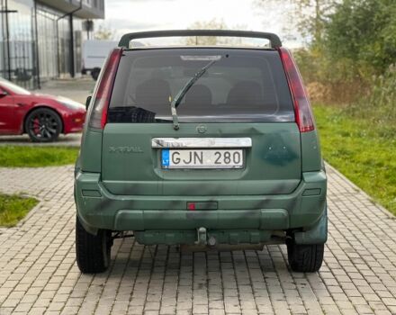 Зеленый Ниссан ИксТрейл, объемом двигателя 2.2 л и пробегом 290 тыс. км за 2950 $, фото 4 на Automoto.ua