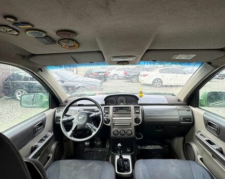 Зеленый Ниссан ИксТрейл, объемом двигателя 2.2 л и пробегом 300 тыс. км за 3000 $, фото 3 на Automoto.ua