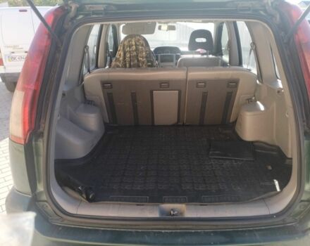 Зеленый Ниссан ИксТрейл, объемом двигателя 2.2 л и пробегом 210 тыс. км за 4200 $, фото 5 на Automoto.ua