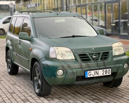 Зеленый Ниссан ИксТрейл, объемом двигателя 2.2 л и пробегом 290 тыс. км за 2950 $, фото 2 на Automoto.ua