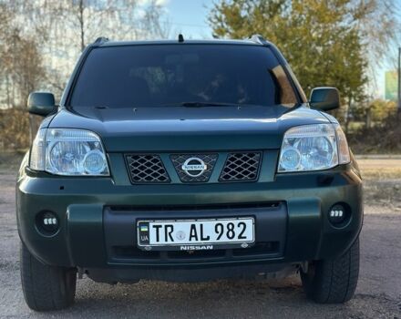 Зеленый Ниссан ИксТрейл, объемом двигателя 2.2 л и пробегом 394 тыс. км за 4700 $, фото 1 на Automoto.ua