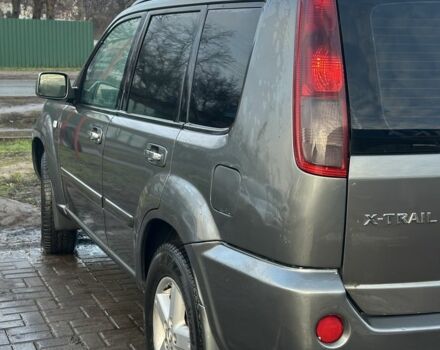 Зелений Ніссан ІксТрейл, об'ємом двигуна 2.2 л та пробігом 2 тис. км за 4500 $, фото 6 на Automoto.ua