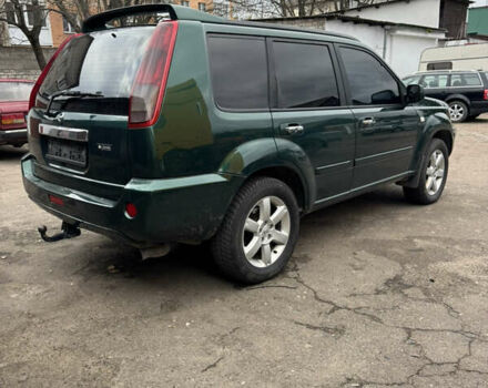 Зеленый Ниссан ИксТрейл, объемом двигателя 2.2 л и пробегом 250 тыс. км за 3300 $, фото 4 на Automoto.ua