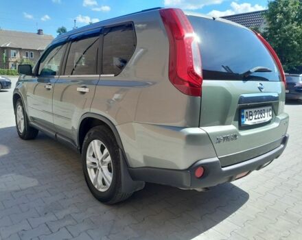 Зелений Ніссан ІксТрейл, об'ємом двигуна 2 л та пробігом 207 тис. км за 12200 $, фото 3 на Automoto.ua
