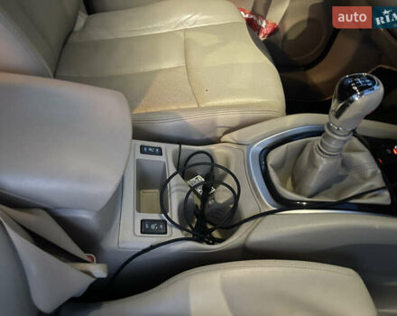 Зеленый Ниссан ИксТрейл, объемом двигателя 1.6 л и пробегом 202 тыс. км за 14700 $, фото 6 на Automoto.ua