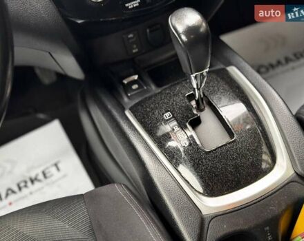 Зелений Ніссан ІксТрейл, об'ємом двигуна 2 л та пробігом 70 тис. км за 14999 $, фото 27 на Automoto.ua