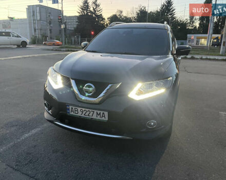 Зеленый Ниссан ИксТрейл, объемом двигателя 1.6 л и пробегом 202 тыс. км за 14700 $, фото 4 на Automoto.ua