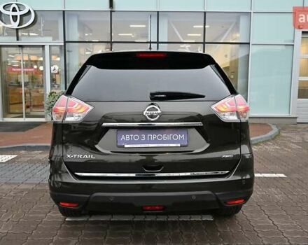 Зелений Ніссан ІксТрейл, об'ємом двигуна 2 л та пробігом 126 тис. км за 13342 $, фото 3 на Automoto.ua