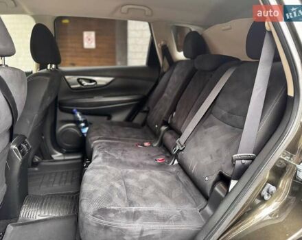 Зелений Ніссан ІксТрейл, об'ємом двигуна 2 л та пробігом 70 тис. км за 14999 $, фото 30 на Automoto.ua