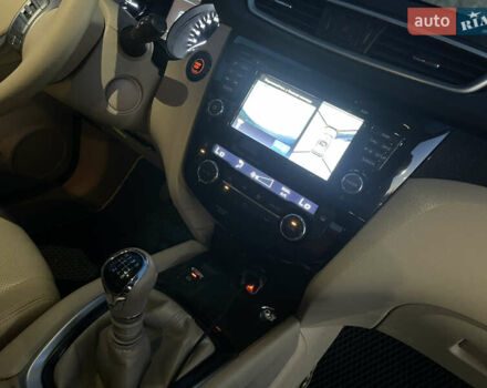 Зеленый Ниссан ИксТрейл, объемом двигателя 1.6 л и пробегом 202 тыс. км за 14700 $, фото 9 на Automoto.ua