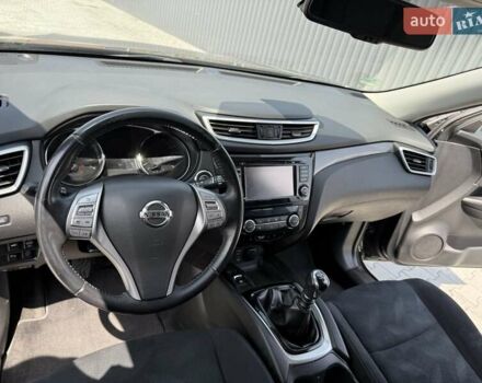 Зелений Ніссан ІксТрейл, об'ємом двигуна 1.6 л та пробігом 250 тис. км за 13900 $, фото 36 на Automoto.ua