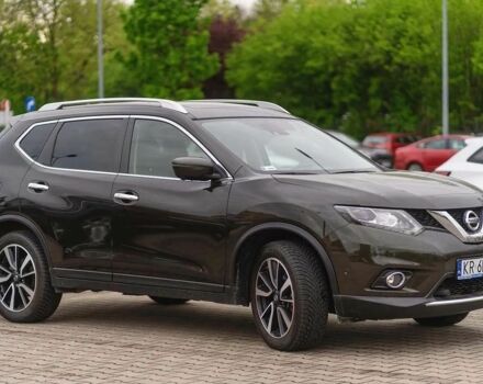 Зеленый Ниссан ИксТрейл, объемом двигателя 1.6 л и пробегом 80 тыс. км за 9900 $, фото 4 на Automoto.ua