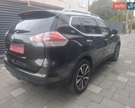 Зеленый Ниссан ИксТрейл, объемом двигателя 1.6 л и пробегом 239 тыс. км за 16300 $, фото 3 на Automoto.ua