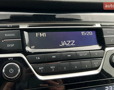 Зелений Ніссан ІксТрейл, об'ємом двигуна 1.6 л та пробігом 99 тис. км за 16500 $, фото 13 на Automoto.ua