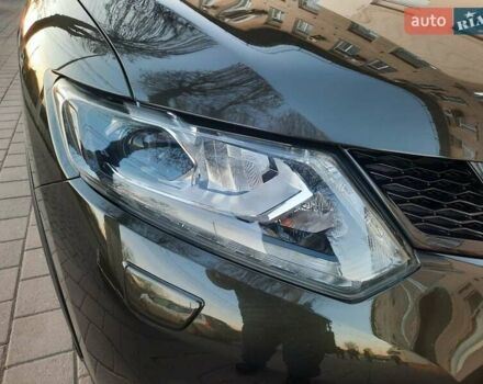 Зеленый Ниссан ИксТрейл, объемом двигателя 1.6 л и пробегом 36 тыс. км за 19500 $, фото 5 на Automoto.ua