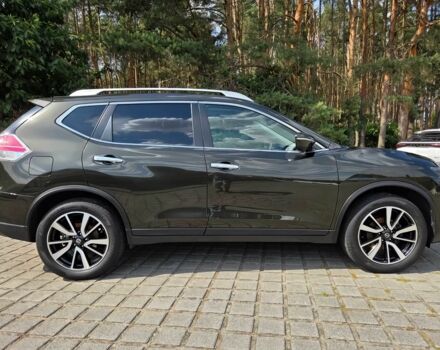 Зеленый Ниссан ИксТрейл, объемом двигателя 1.6 л и пробегом 68 тыс. км за 10000 $, фото 5 на Automoto.ua