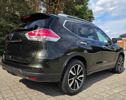 Зеленый Ниссан ИксТрейл, объемом двигателя 1.6 л и пробегом 68 тыс. км за 10000 $, фото 2 на Automoto.ua