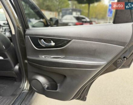 Зеленый Ниссан ИксТрейл, объемом двигателя 1.6 л и пробегом 166 тыс. км за 18800 $, фото 19 на Automoto.ua