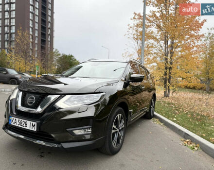 Зеленый Ниссан ИксТрейл, объемом двигателя 1.6 л и пробегом 166 тыс. км за 18800 $, фото 2 на Automoto.ua