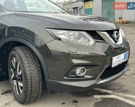 Зелений Ніссан ІксТрейл, об'ємом двигуна 1.6 л та пробігом 122 тис. км за 18990 $, фото 14 на Automoto.ua