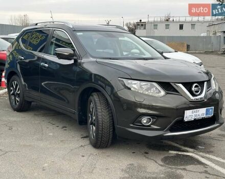 Зелений Ніссан ІксТрейл, об'ємом двигуна 1.6 л та пробігом 122 тис. км за 18990 $, фото 3 на Automoto.ua