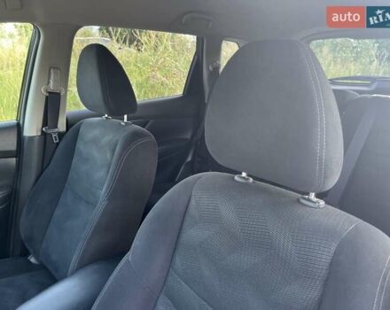 Зеленый Ниссан ИксТрейл, объемом двигателя 1.6 л и пробегом 84 тыс. км за 19500 $, фото 14 на Automoto.ua