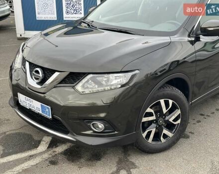 Зелений Ніссан ІксТрейл, об'ємом двигуна 1.6 л та пробігом 122 тис. км за 18990 $, фото 9 на Automoto.ua