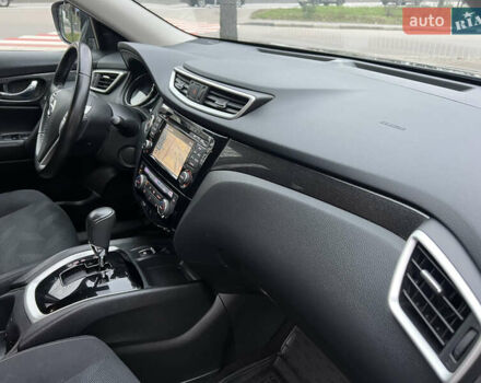 Зеленый Ниссан ИксТрейл, объемом двигателя 2 л и пробегом 75 тыс. км за 18500 $, фото 27 на Automoto.ua