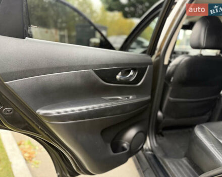 Зеленый Ниссан ИксТрейл, объемом двигателя 1.6 л и пробегом 166 тыс. км за 18800 $, фото 13 на Automoto.ua