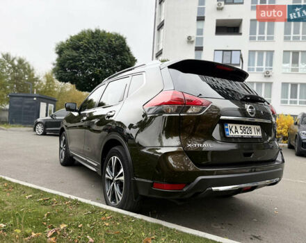 Зеленый Ниссан ИксТрейл, объемом двигателя 1.6 л и пробегом 166 тыс. км за 18800 $, фото 7 на Automoto.ua