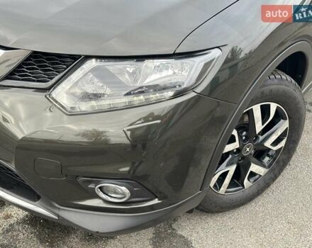 Зелений Ніссан ІксТрейл, об'ємом двигуна 1.6 л та пробігом 122 тис. км за 18990 $, фото 11 на Automoto.ua